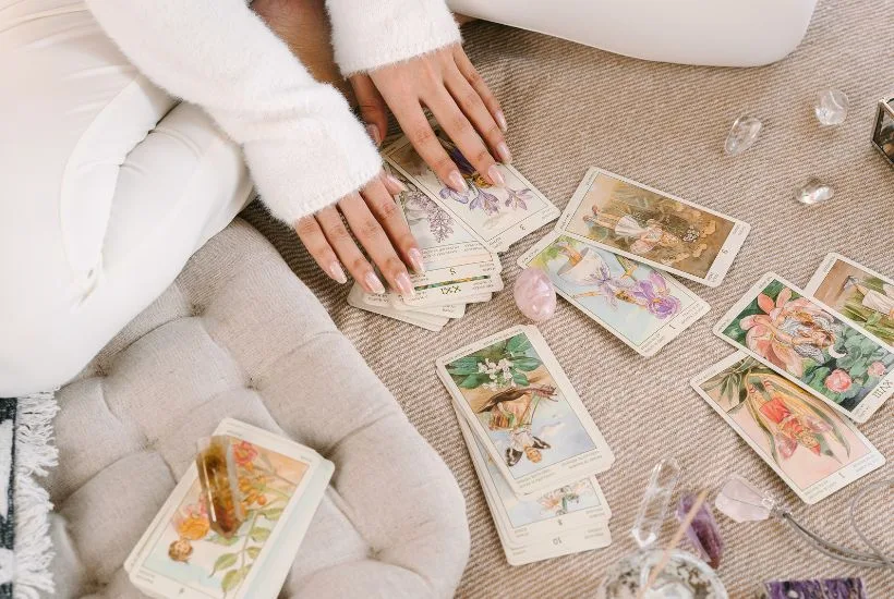 Tarot Card Meanings Girl and Her Moon