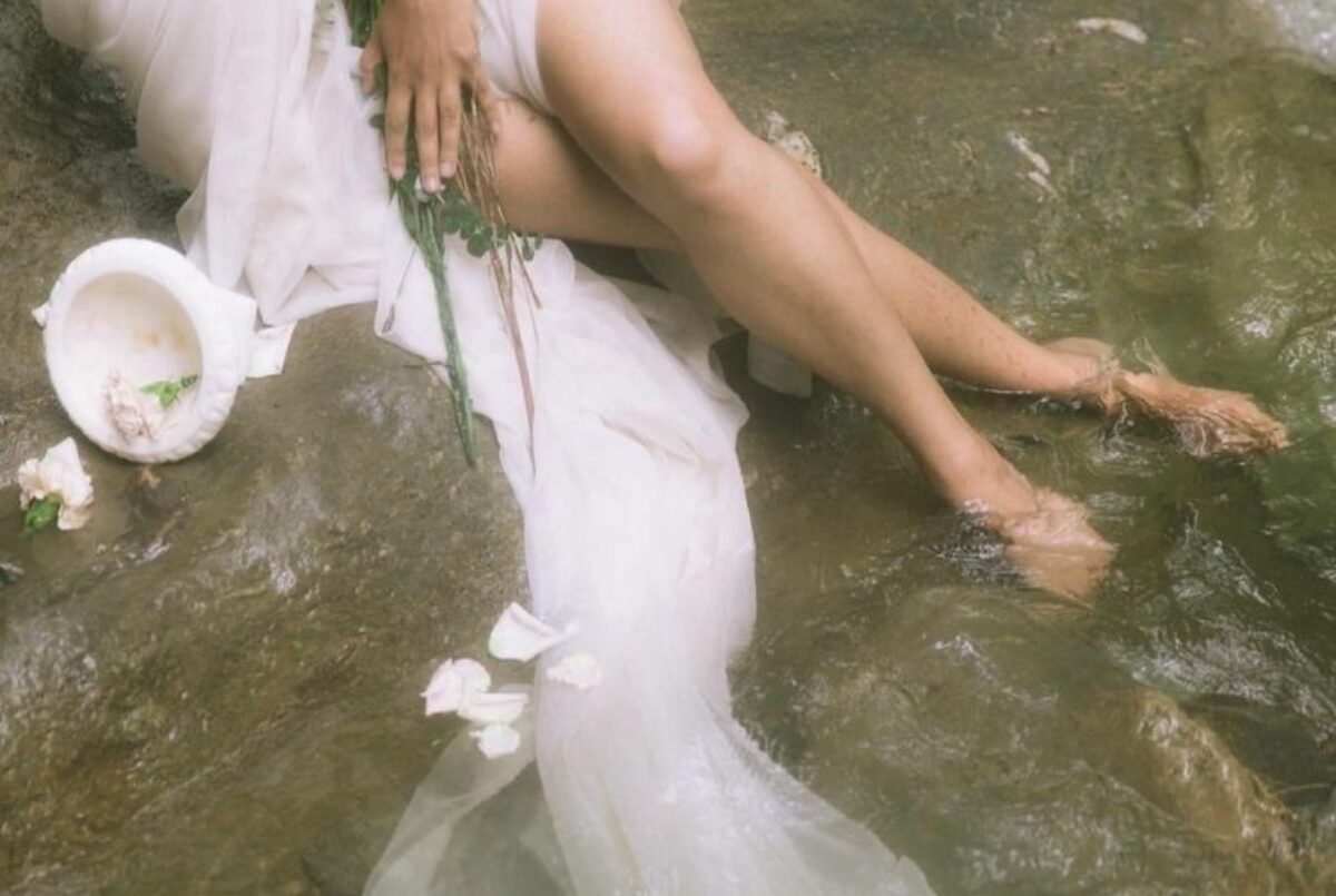 Full Moon Lunar Eclipse in Pisces September 2025: Astrology & Horoscopes –  Girl and Her Moon